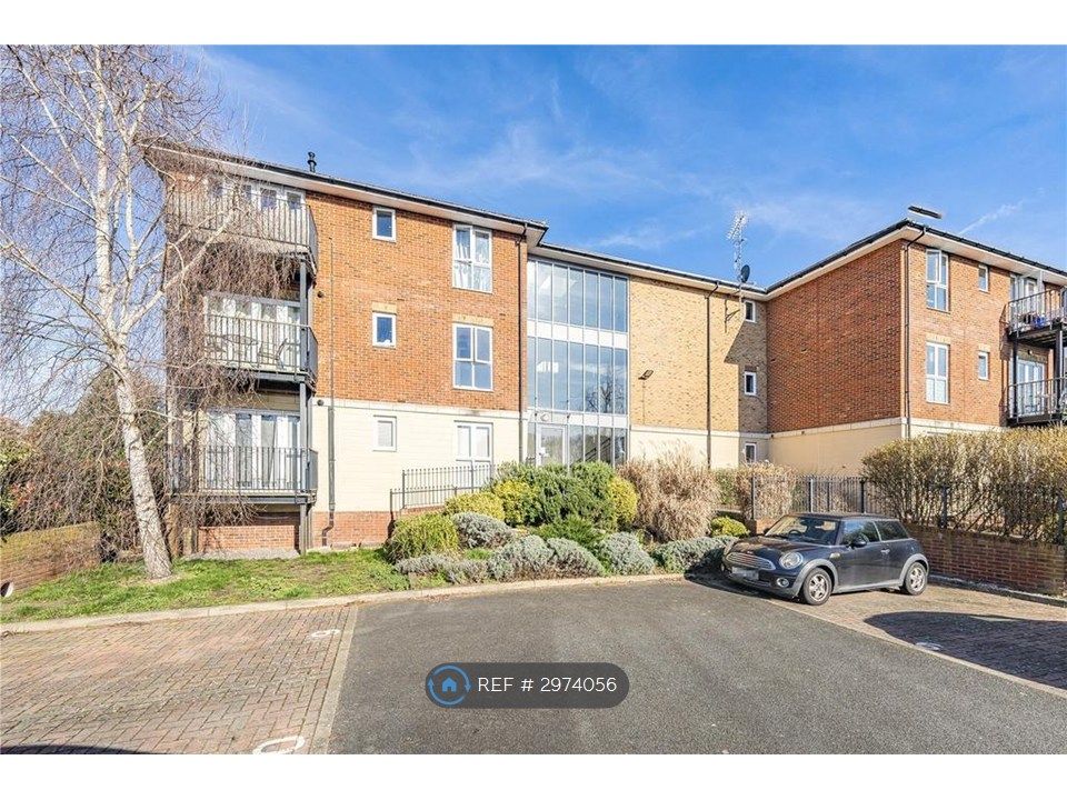 Property photo 1 of 3