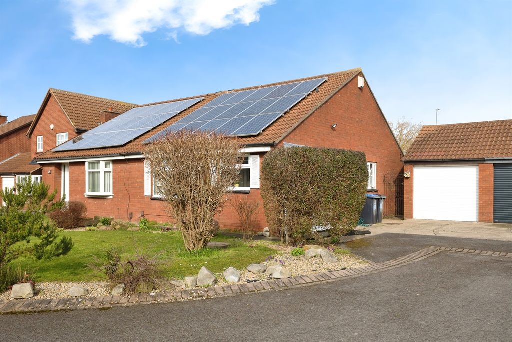 Property photo 1 of 14