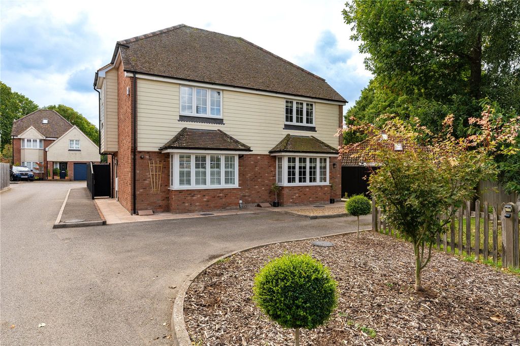 Property photo 3 of 22 Picture No. 19