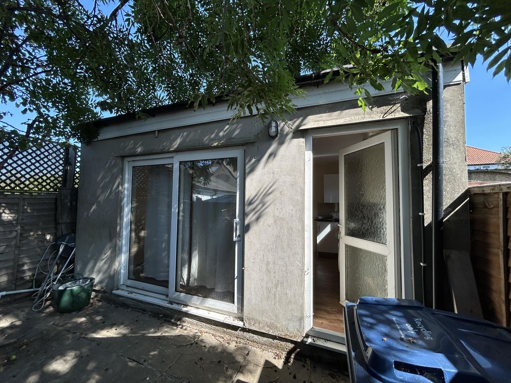 Property photo 1 of 6 Img_2833.Jpg