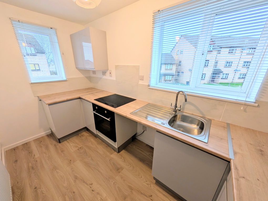 Property photo 3 of 6 4