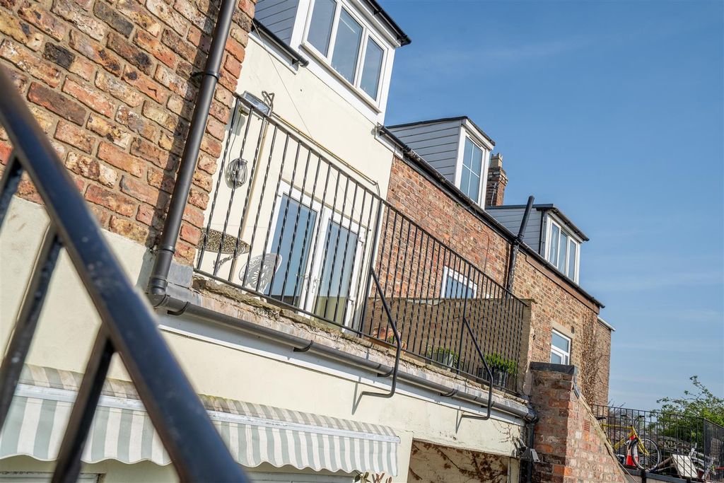 Property photo 1 of 11 MC-11.Jpg