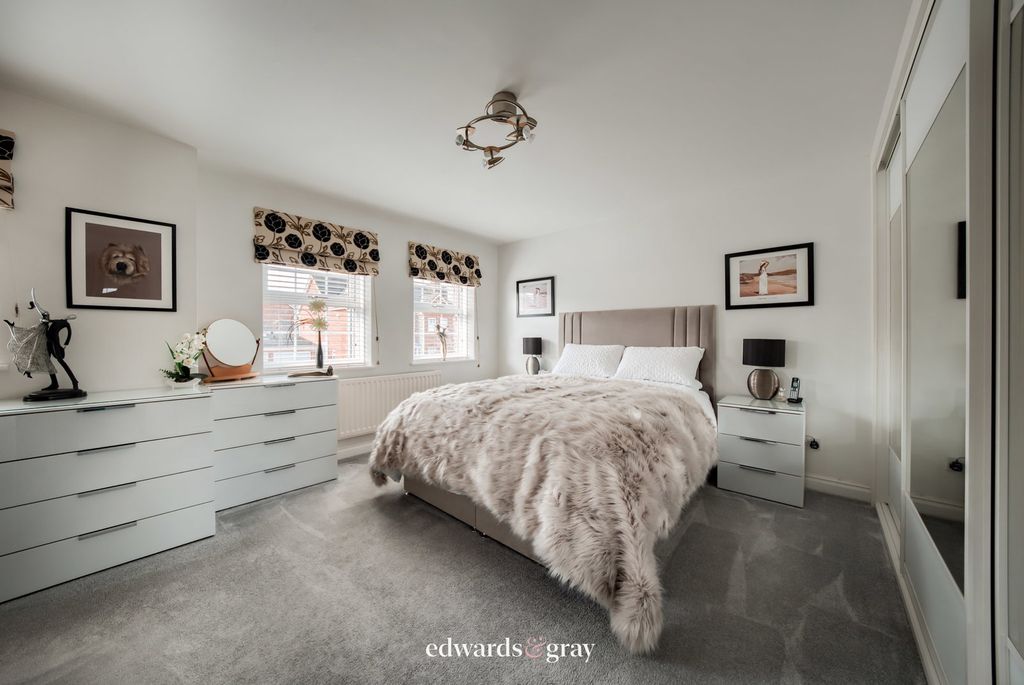 Property photo 3 of 25