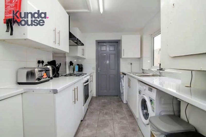 Property photo 2 of 27 Image 2