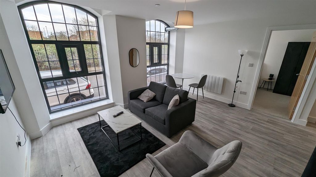 Property photo 3 of 10 Pxl_20240326_143936473