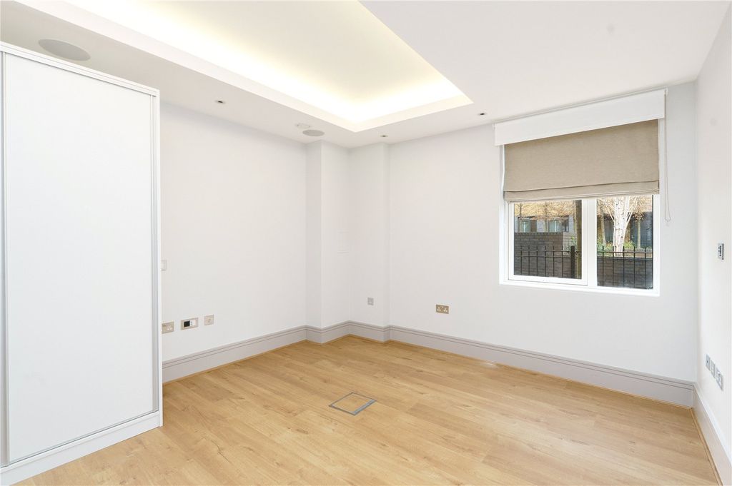 Property photo 3 of 6 Picture No. 03