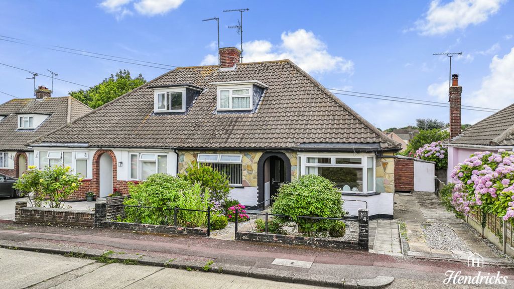 Property photo 1 of 27