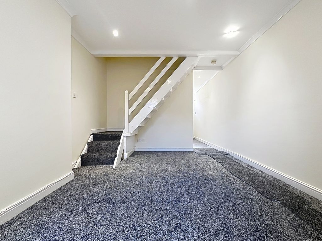 Property photo 2 of 9 Reception Room