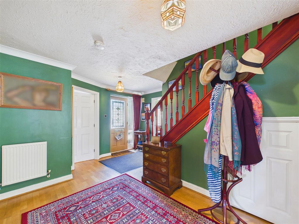 Property photo 2 of 24 Entrance Hallway
