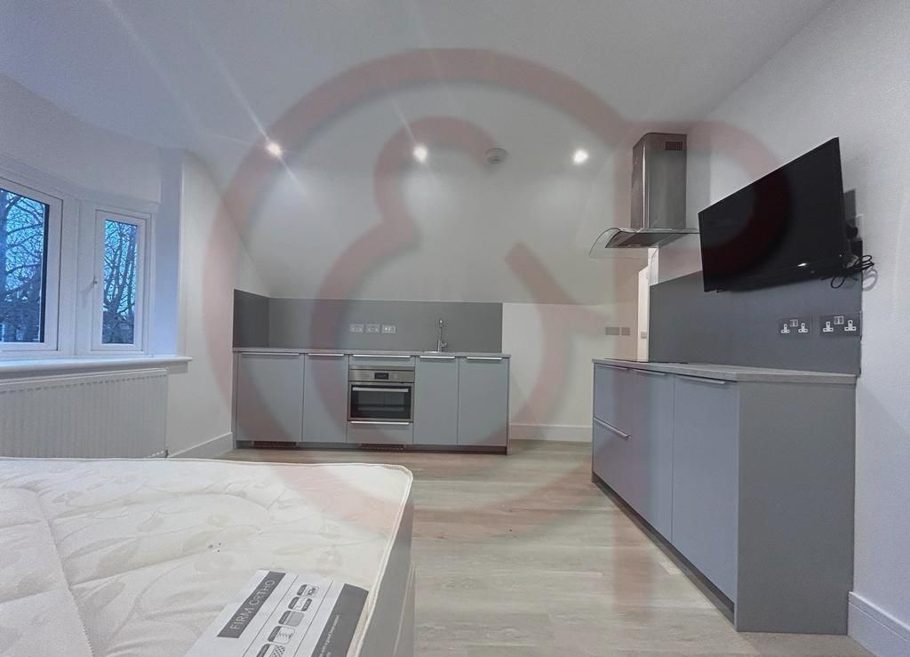 Property photo 2 of 6 Flat 1 Kitchen Studio.Jpg