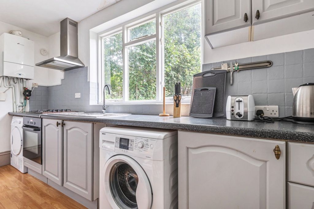 Property photo 2 of 8 767201 (2)