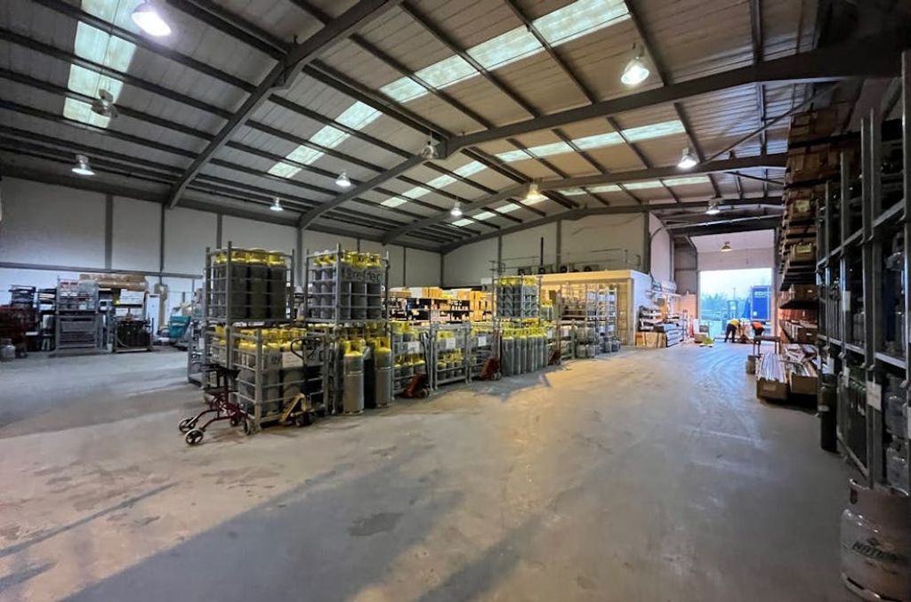 Property photo 2 of 3 Warehouse