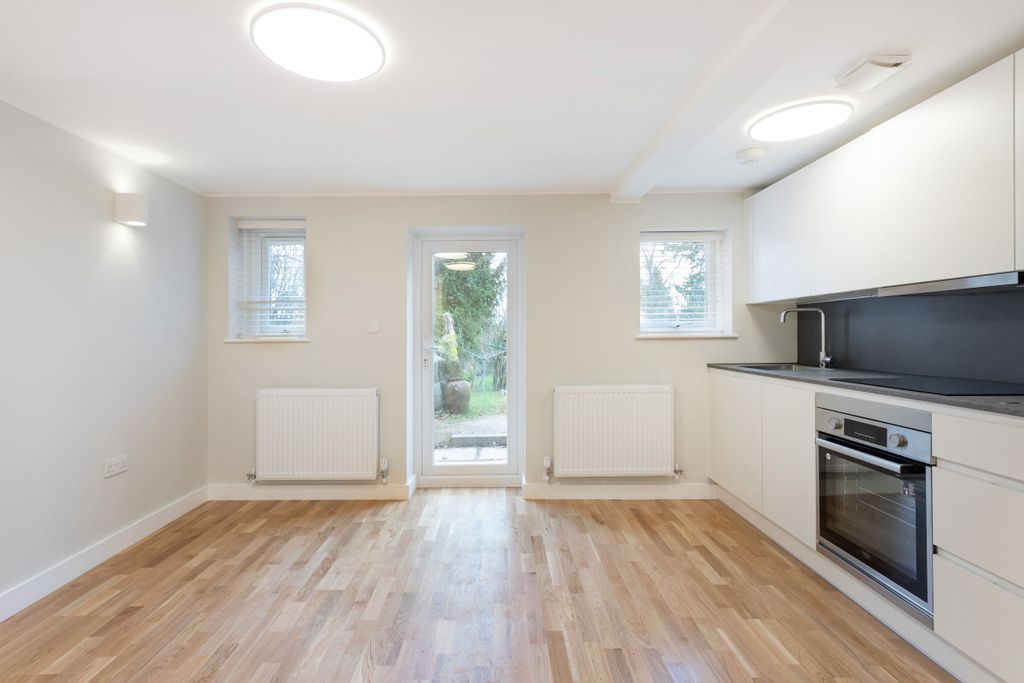 Property photo 2 of 13 Kitchen