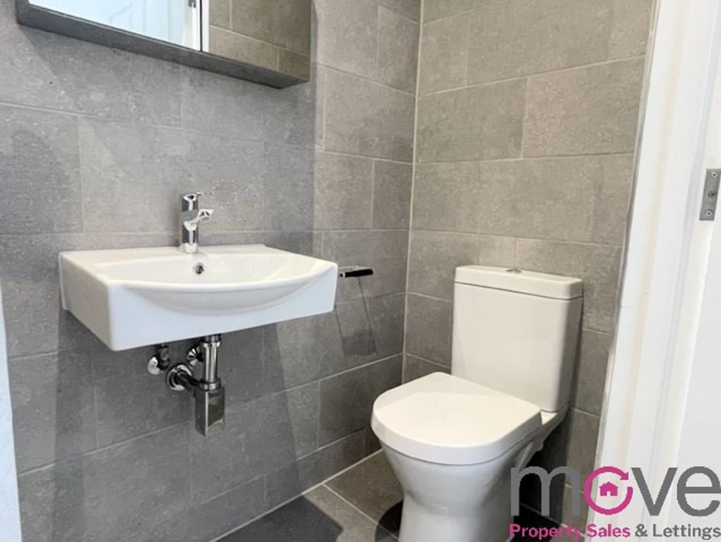 Property photo 2 of 6 Photo 6