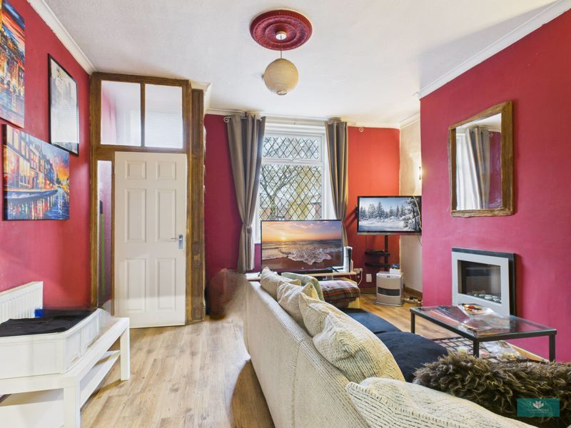 Property photo 3 of 11 Photo 14