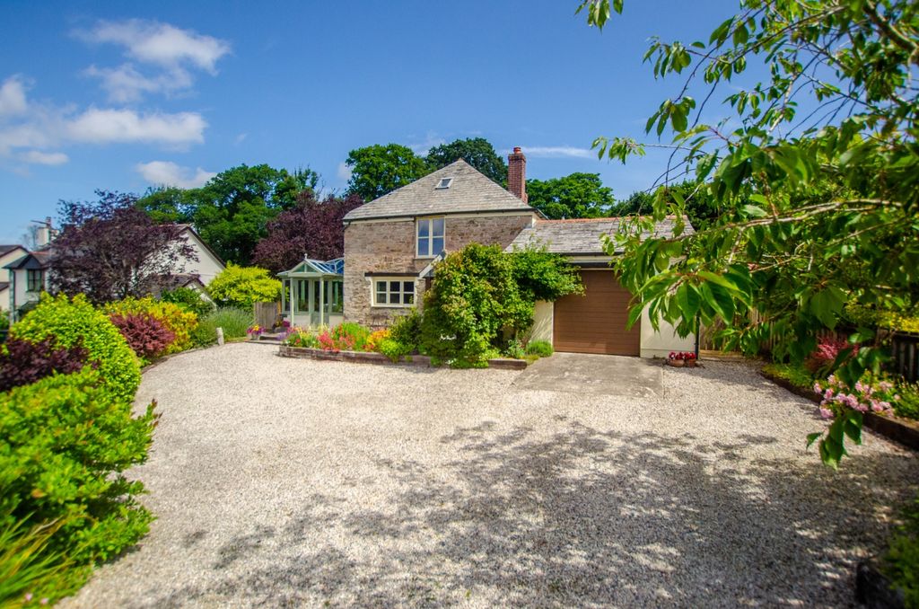 Property photo 1 of 19 Priors Barn Tps Bodmin Branch 01208 74182 -9