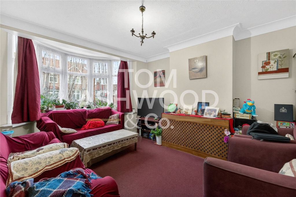 Property photo 2 of 15 Picture No. 24