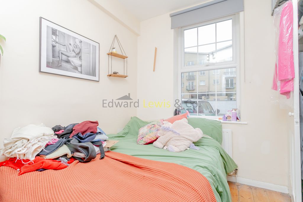 Property photo 3 of 8