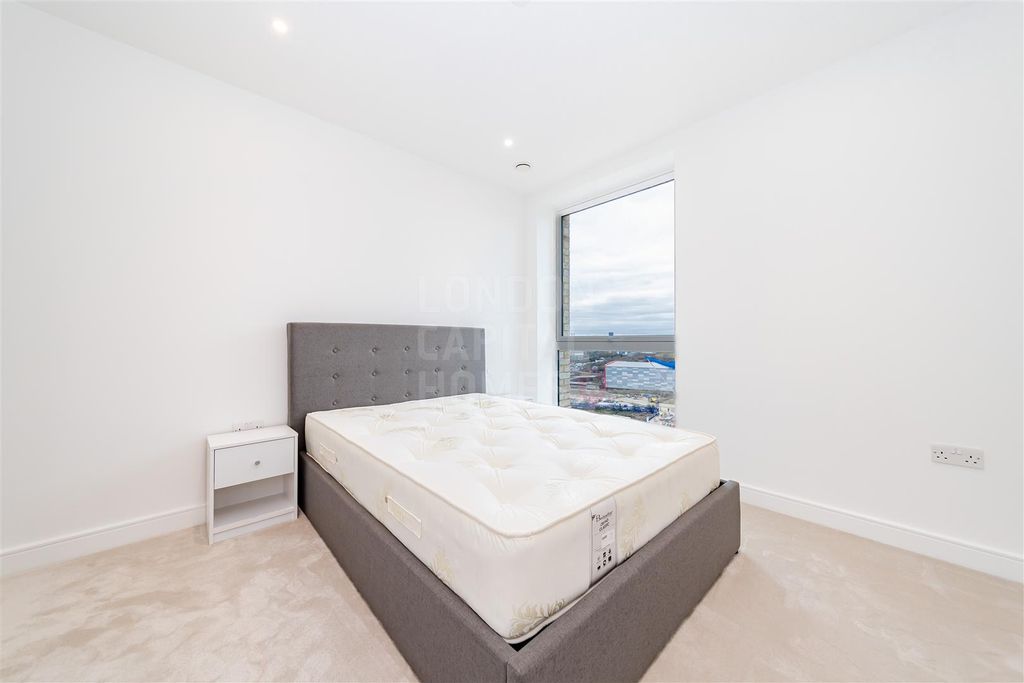 Property photo 2 of 10 2Sep9580.Jpg