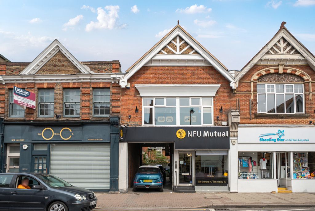 Property photo 1 of 12 1480104-1-6A300Be...