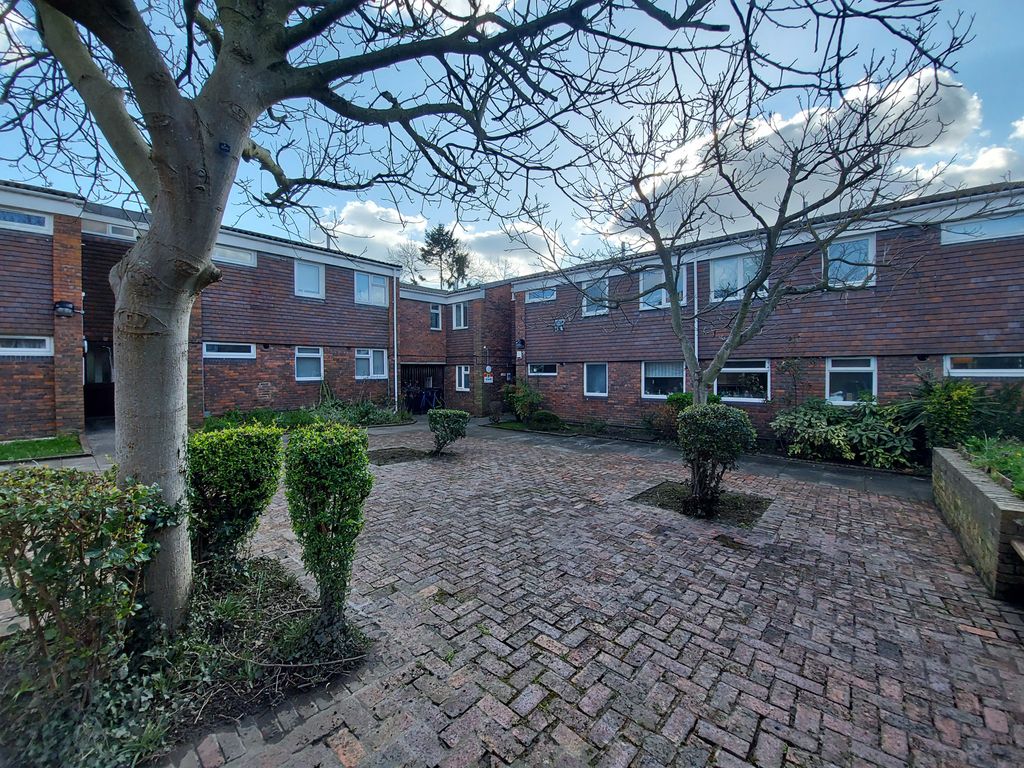 Property photo 1 of 8 Courtyard Entrance