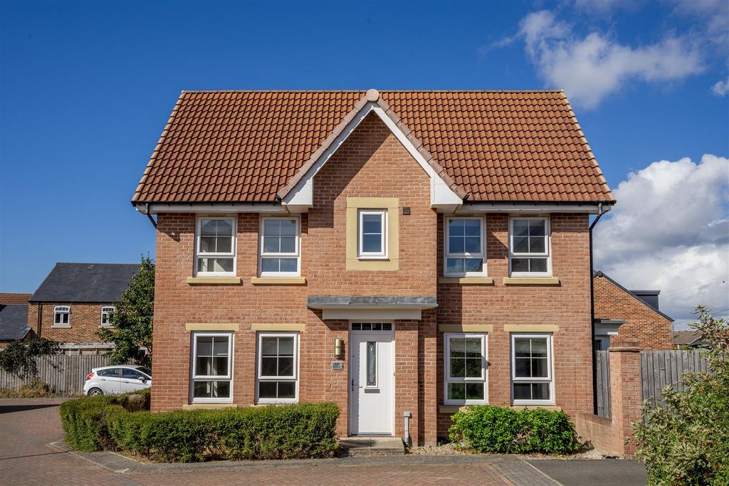 Property photo 1 of 15 15 H-16.Jpg