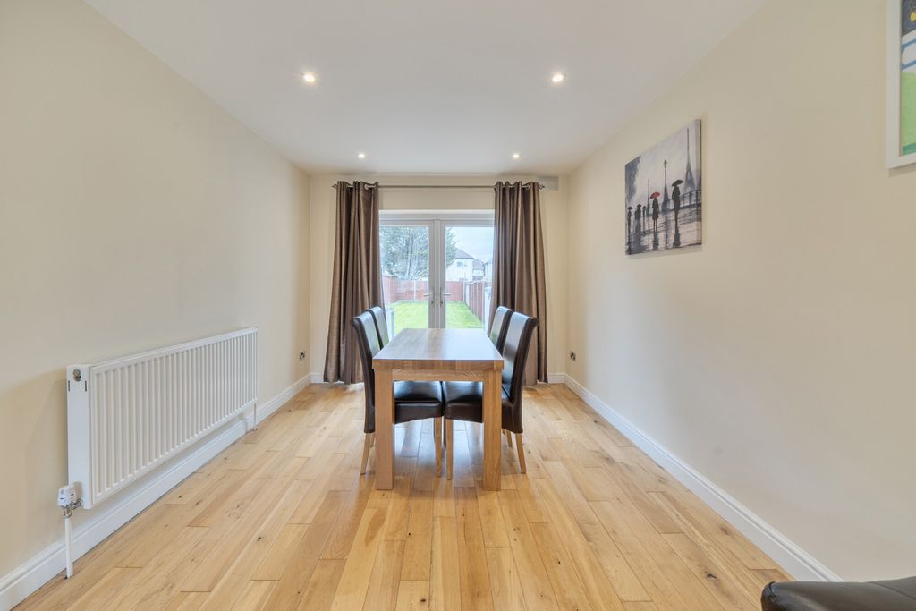 Property photo 3 of 20 1429796-4-69B8225...