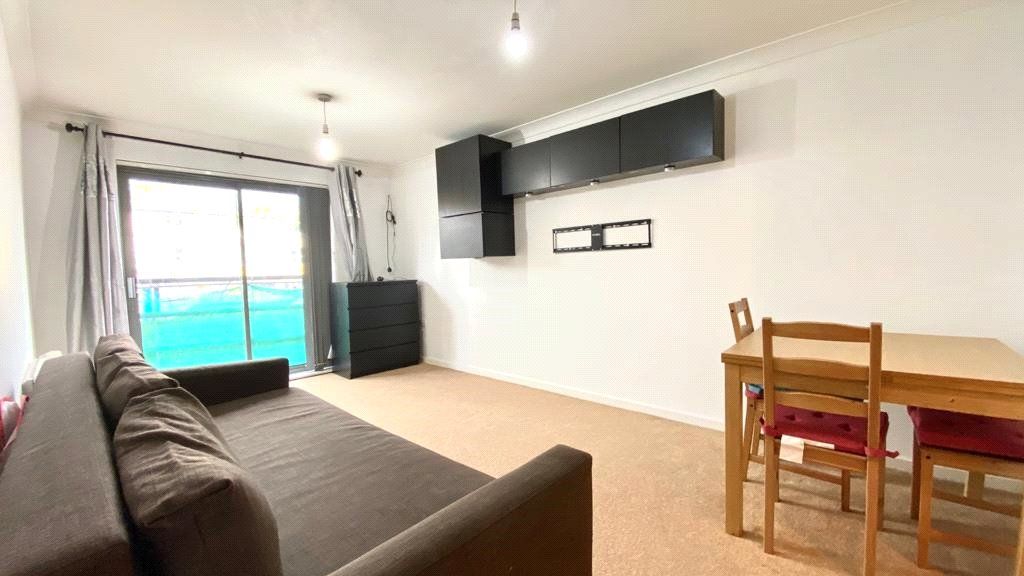 Property photo 2 of 6 Living Room