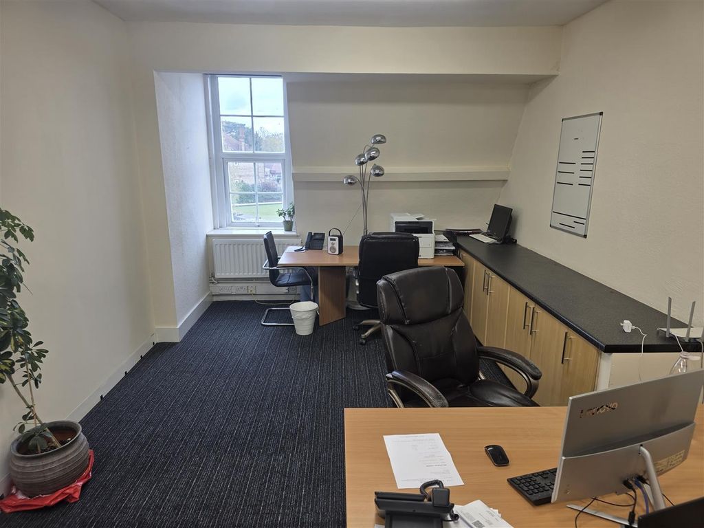 Property photo 3 of 7 20260331_135800.Jpg