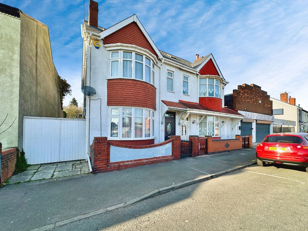 Property photo 1 of 27