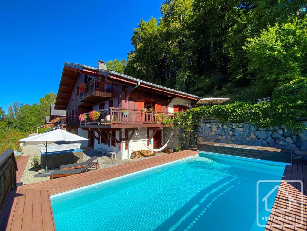 Property photo 1 of 40