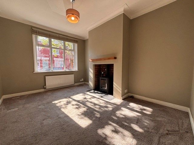 Property photo 3 of 9 Living Room