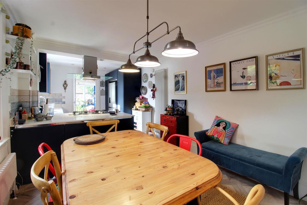 Property photo 3 of 29 Img_0409-Img_0411.Jpg