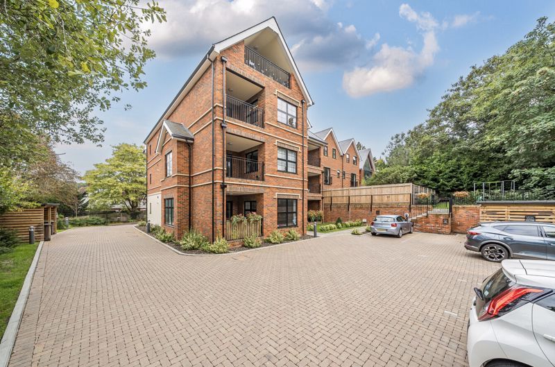 Property photo 1 of 16 Photo 18