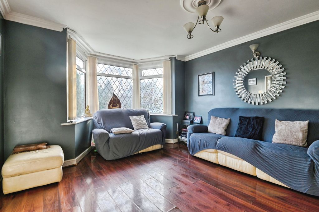 Property photo 2 of 15