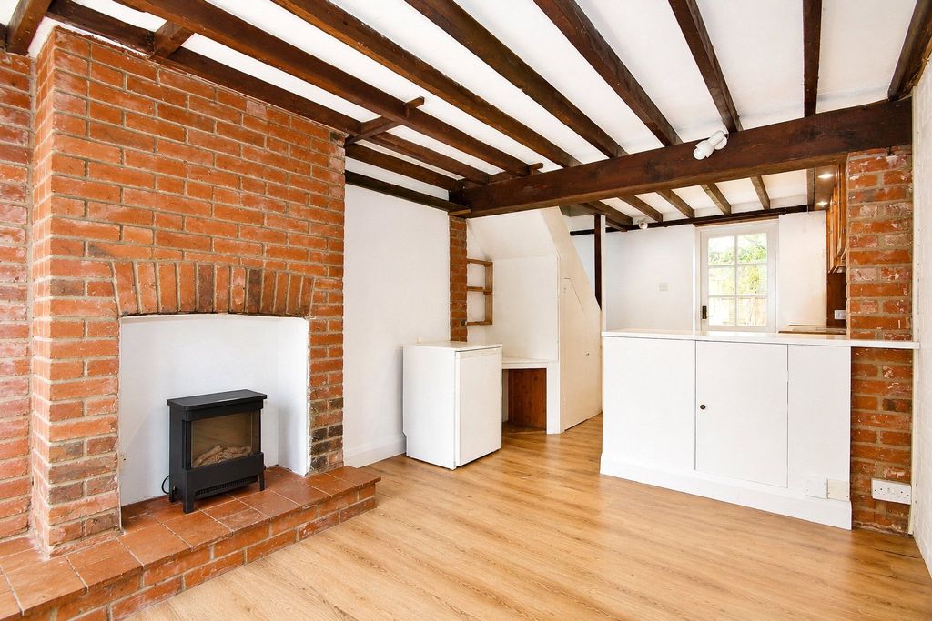 Property photo 2 of 7 Picture No. 13