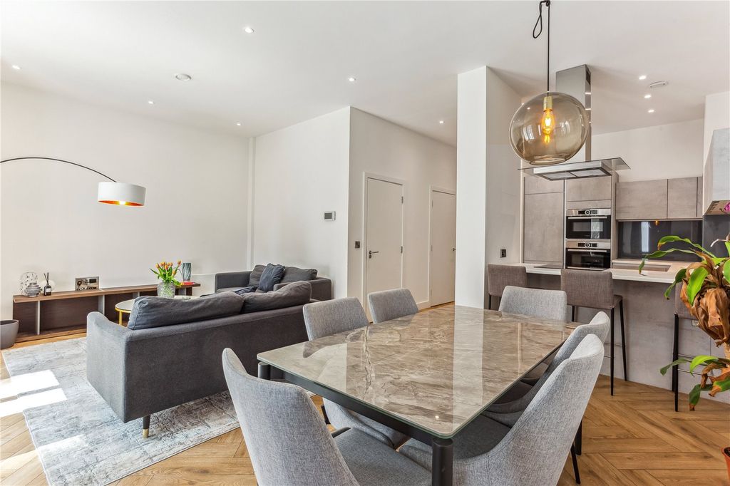 Property photo 2 of 19 Living