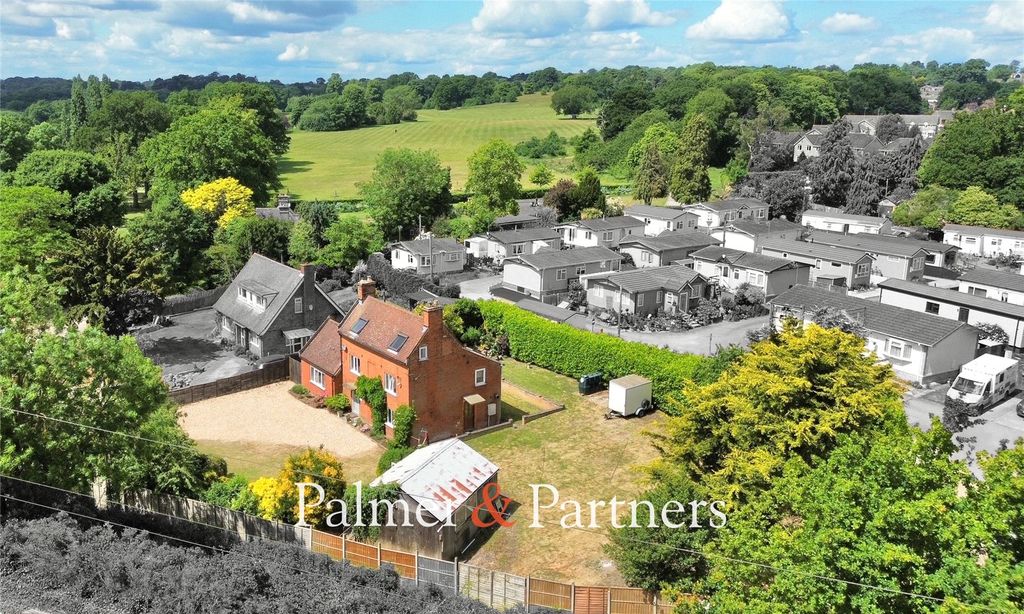 Property photo 2 of 35 Picture No. 04
