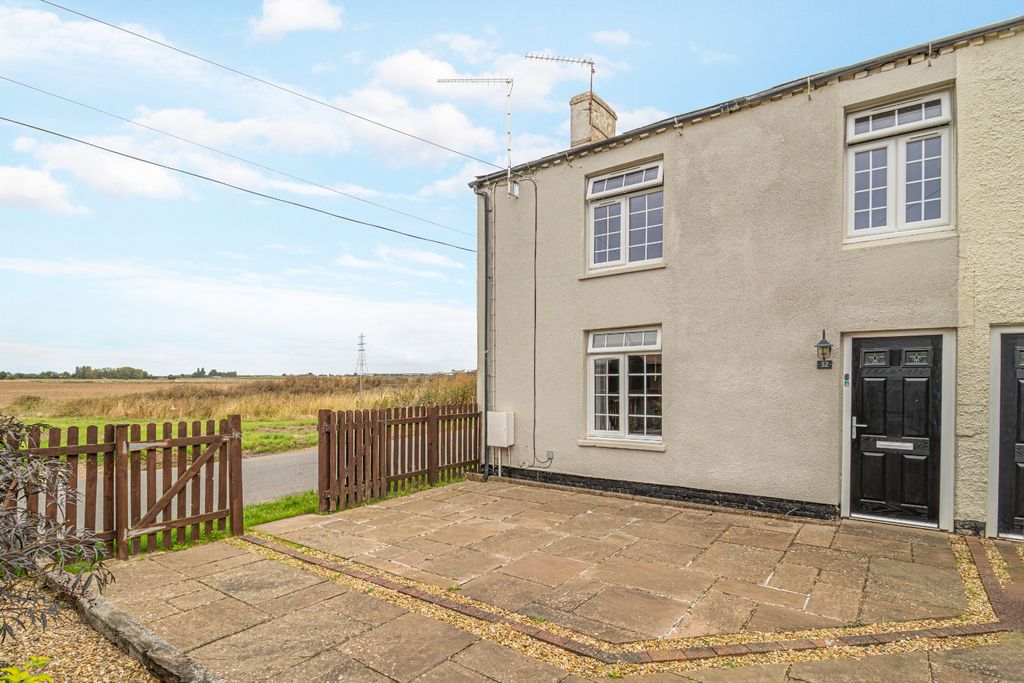 Property photo 1 of 20 5525032