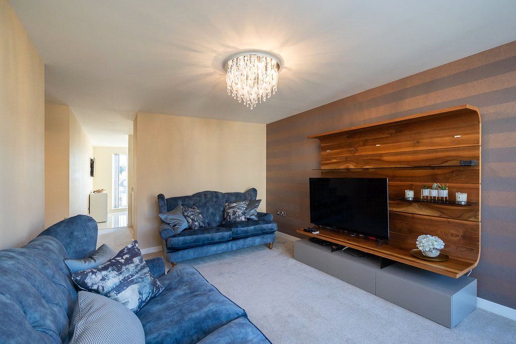 Property photo 2 of 33 Photo 2