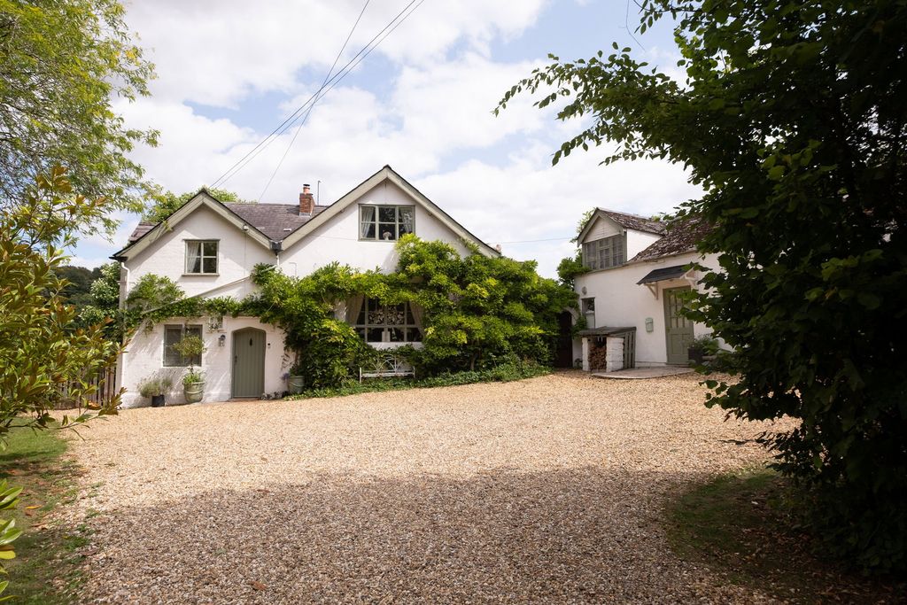 Property photo 1 of 29
