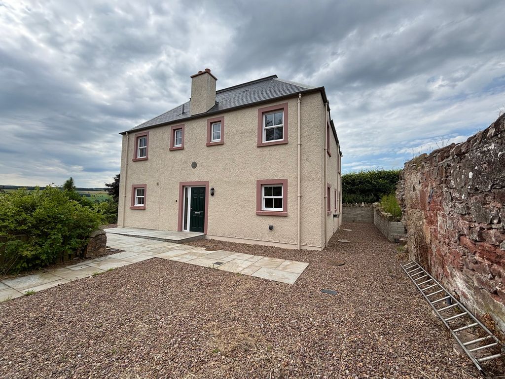 Property photo 1 of 28