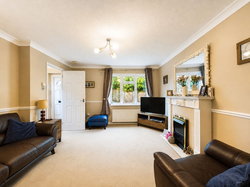 Property photo 3 of 15 5266603