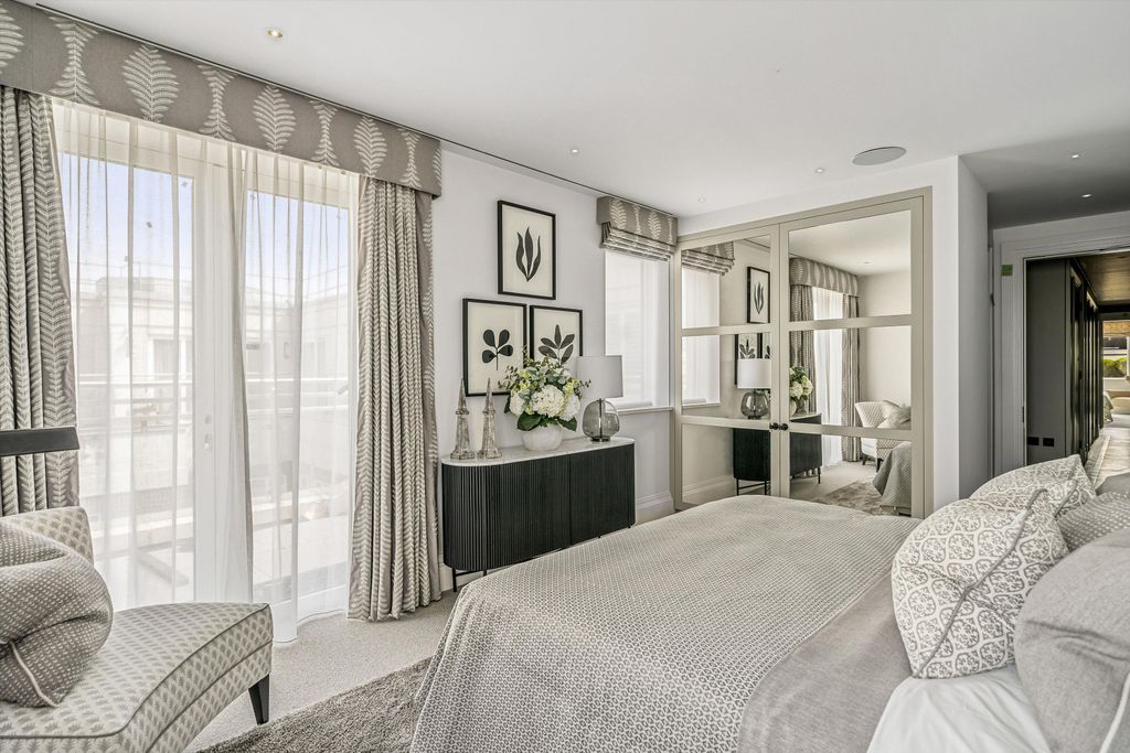 Additional image 12 of 5 bed flat to rentPrinces Gate, Knightsbridge, London SW7