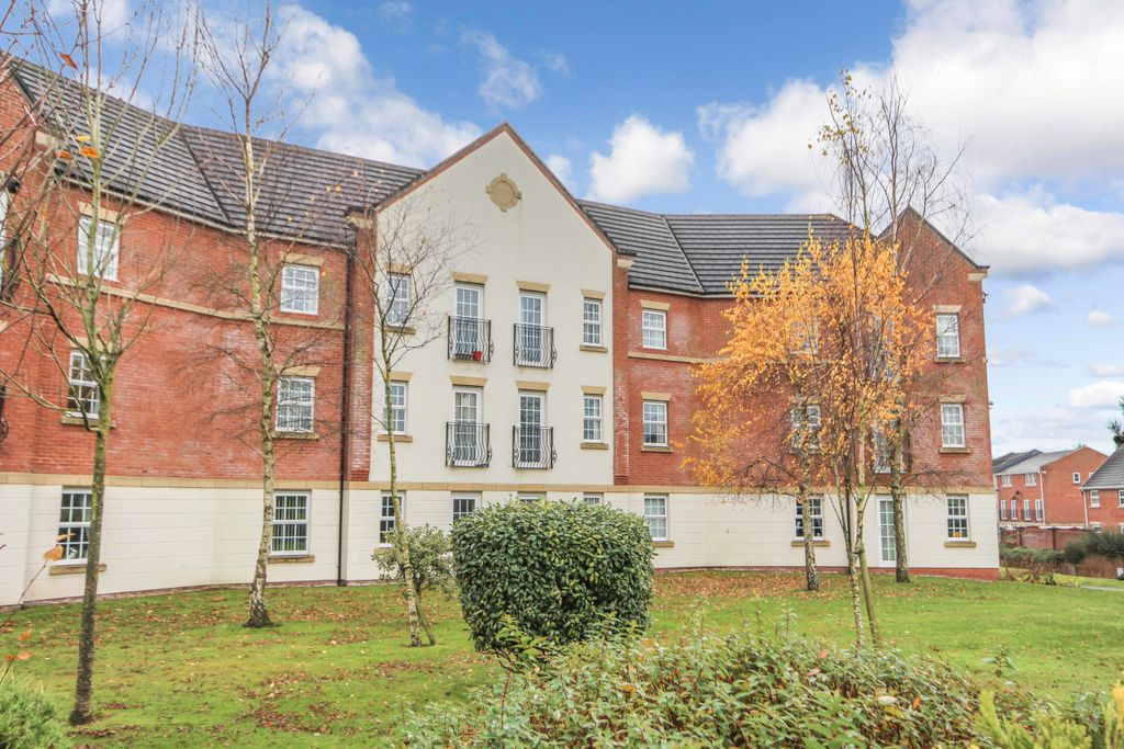 Property photo 1 of 9