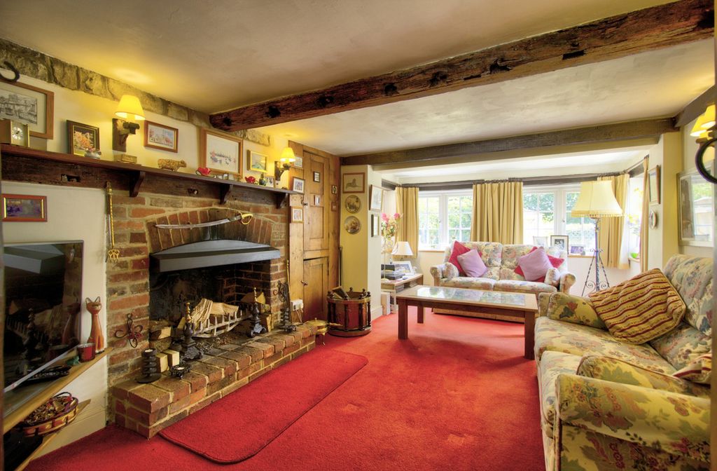 Property photo 3 of 26