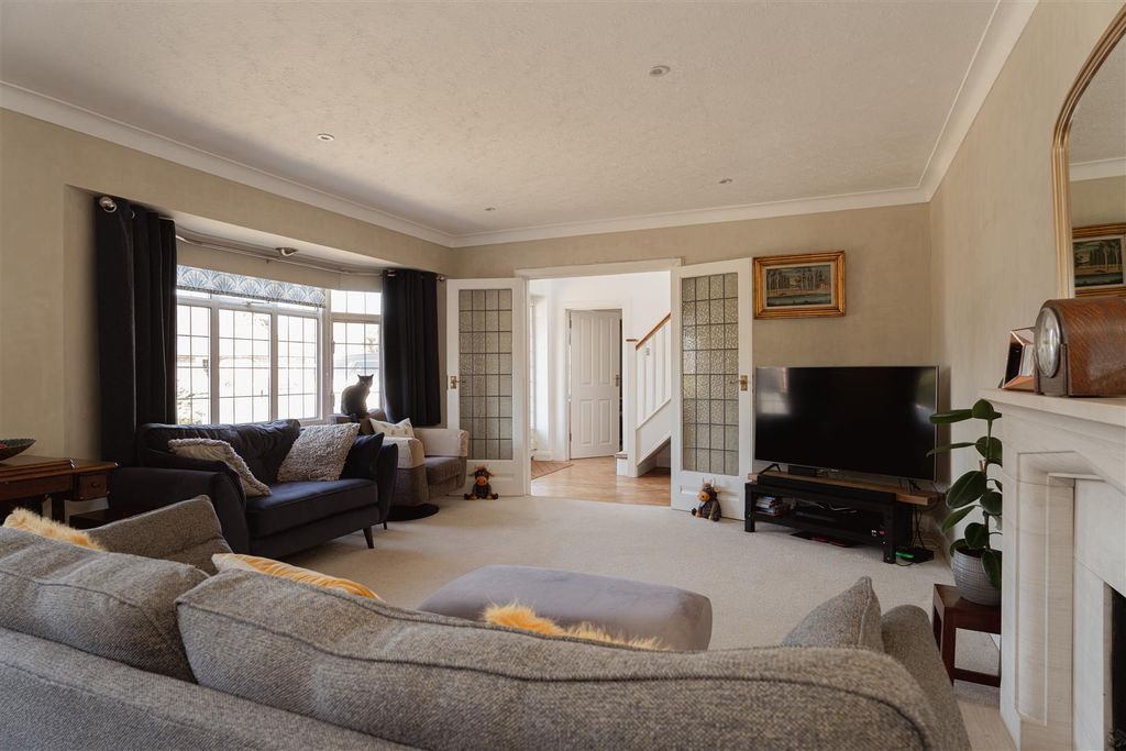 Property photo 3 of 25 7.Jpg