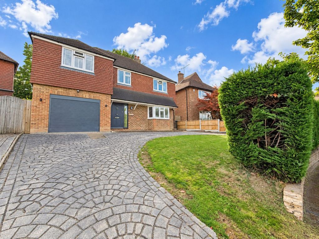 Property photo 1 of 17