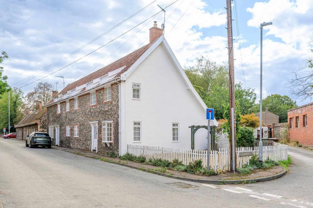 Property photo 1 of 20