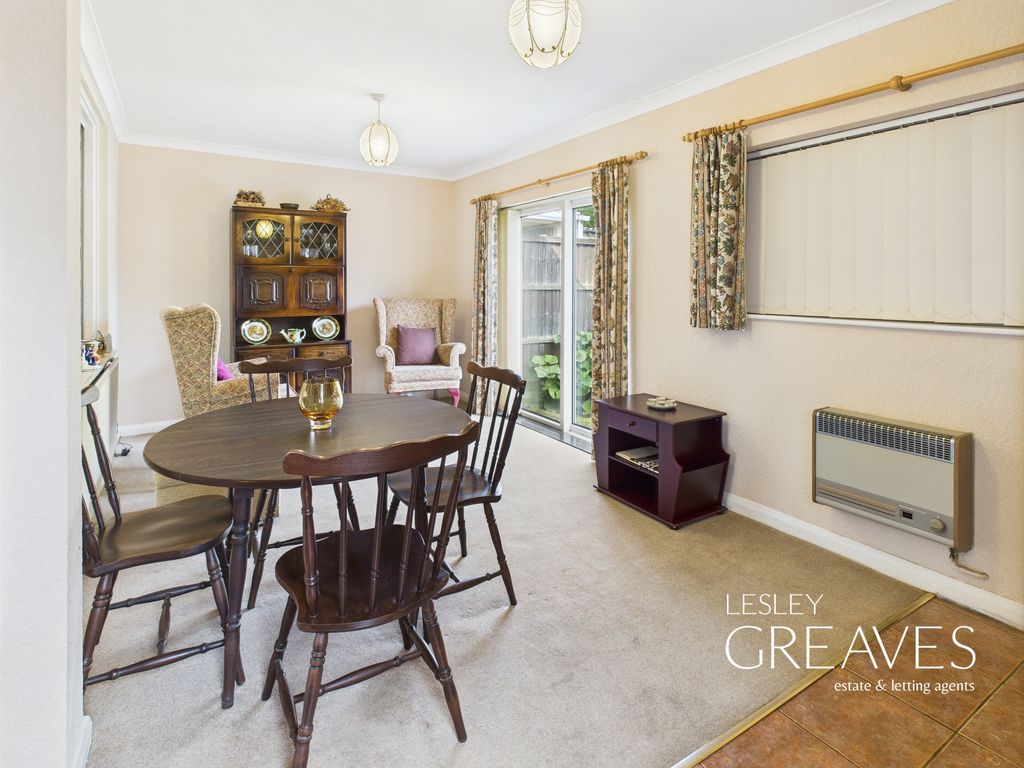 Property photo 3 of 18 Dining Area